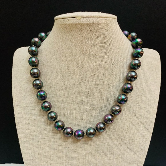 Real Collectibles by Adrienne Jewelry - HOST PICK Real Collectibles by Adrienne Faux Tahitian Pearl Necklace.